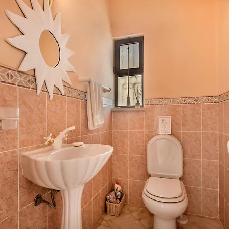 Willa The House By Algarve Holidays